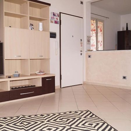 אלבניה Bed And Breakfast Da Nonna Ezia מראה חיצוני תמונה