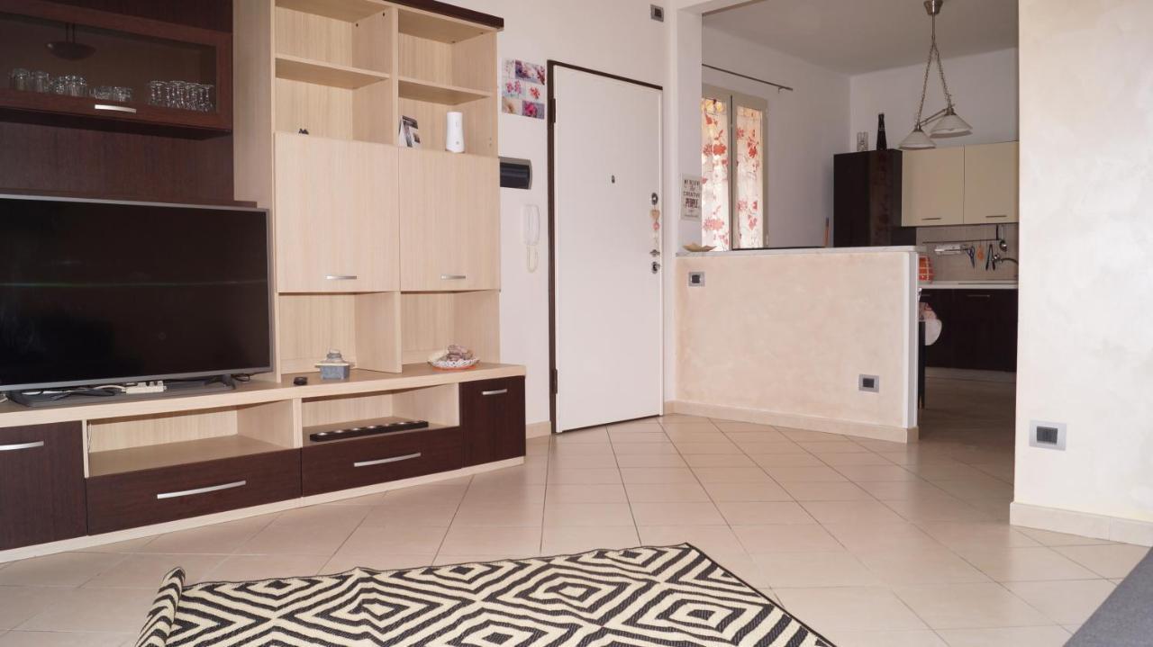 אלבניה Bed And Breakfast Da Nonna Ezia מראה חיצוני תמונה